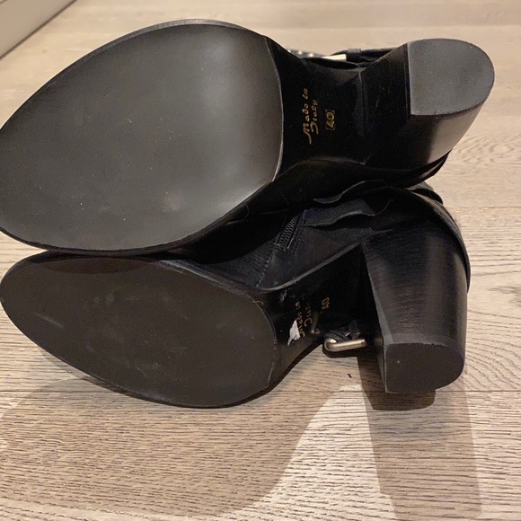 Black Leather studded to the knee Boots! - Picture 3 of 4